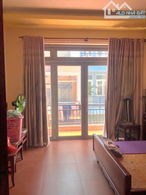Bán nhà Huỳnh Văn Nghệ, phường 12, Gò Vấp, 80m2, ngang 6m, 3 tầng, hẻm 6m, giá 8.x tỷ - 5