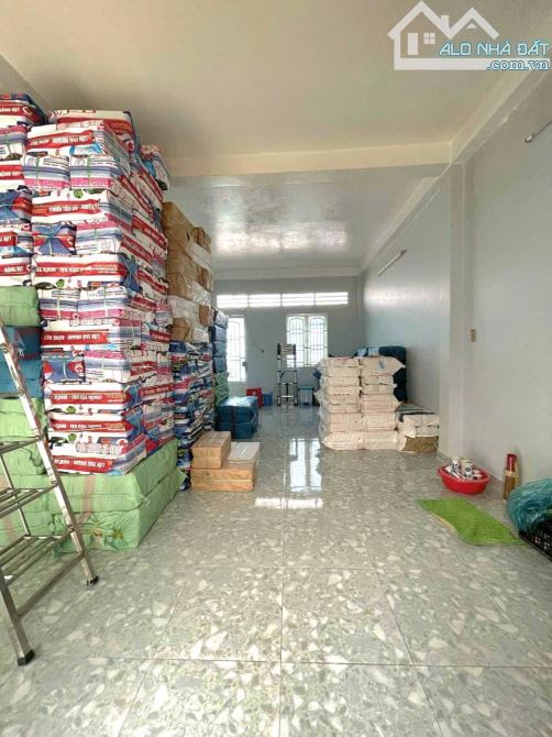 GIÁ CỰC TỐT- BÁN NHÀ MẶT TIỀN KINH DOANH KHU TÊN LỬA GÂN AOEN MALL-3 TẦNG- CHỈ 8TY8 - 5