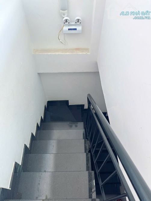Bán Căn Hộ Dịch Vụ Bình Thạnh - 45m2 - 4 tầng 6 phòng - 8.5 tỷ - dòng tiền 30 triệu/tháng - 5