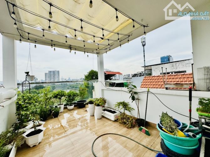 TL CChủ- Mặt Tiền Thụt Bờ Kè Trường Sa- 5 Tầng-View Sông, Landmart 81-Hẻm OTO-Chỉ Nhỉnh 8T - 6