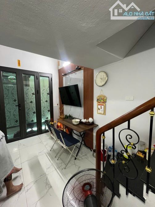 CỰC HIẾM - NHÀ ĐẸP PHỐ CÁT LINH – 20m2 x 4 tầng  CHỈ 5,35 TỶ - 8