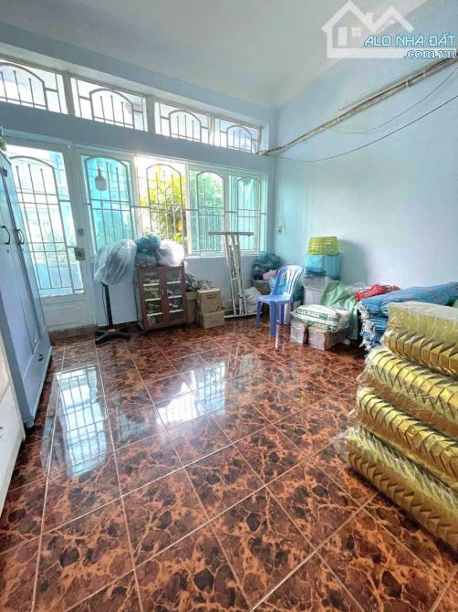 GIÁ CỰC TỐT- BÁN NHÀ MẶT TIỀN KINH DOANH KHU TÊN LỬA GÂN AOEN MALL-3 TẦNG- CHỈ 8TY8 - 7