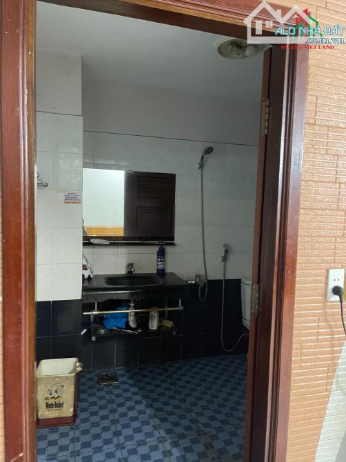 CẦN BÁN NHÀ MẶT TIỀN KINH DOANH VIP 1 TRỆT 2 LẦU ĐƯỜNG NGÔ QUYỀN - VỊ TRÍ ĐẮC ĐỊA.-:17tỷ - 7