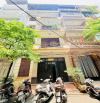 Bán nhà phân lô Hoàng Cầu, vỉa hè, oto tránh. 75m2 x 4T, MT 6,2m. 43,6 tỷ (TL).