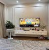 Bán nhà Lô góc Phố Cổ Linh, Long Biên, 40m2 x mặt tiền 5m, Gara ô tô vào, Chỉ 13.2 tỷ