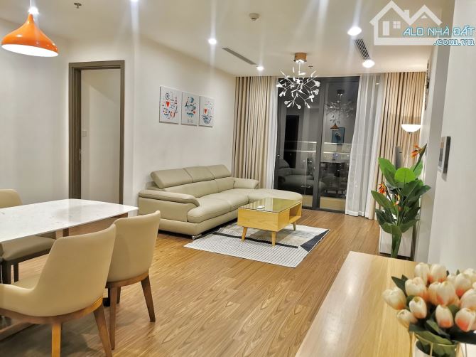 Căn hộ siêu đẹp Phố Huế - đầu Hàng Bài DT 70m2 gồm 1PN, full nội thất, giá 14 triệu/tháng