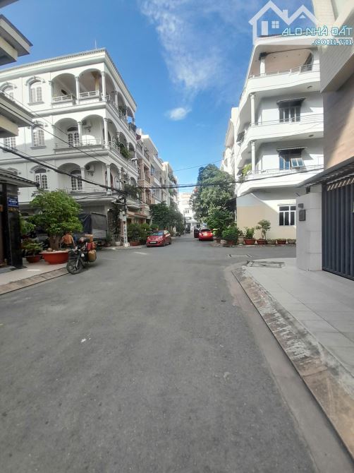 Bán gấp nhà HXH VIP đường 3/2 P14 Q10 ( P. Diên Hồng TP HCM)  72m2 4 tầng giá 21 tỷ TL