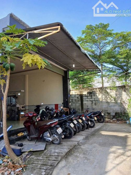 Nhà gần chợ Xóm Vắng, phường Dĩ An, TP Dĩ An. 5,2 tỷ