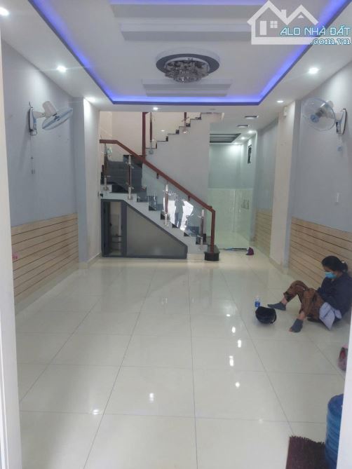 NHÀ ĐẸP Đông Hưng Thuận 06 – Q12 – 2 TẦNG – 60M2 – Chỉ 4.3 Tỷ