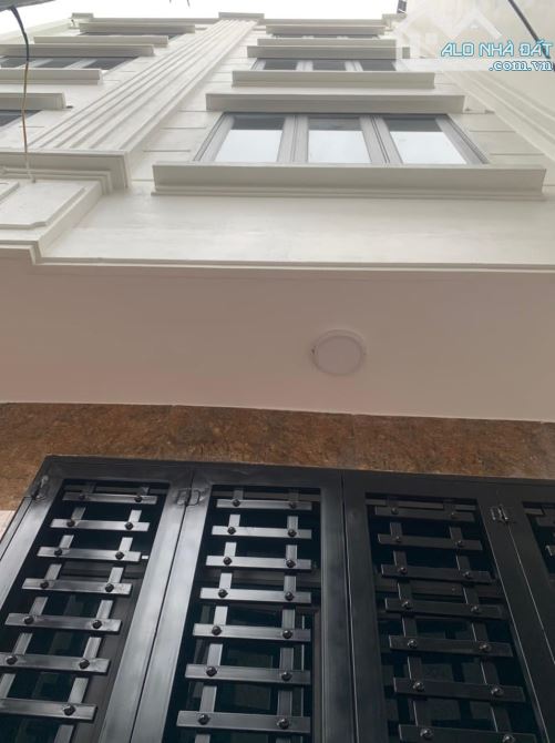 Tài chính nhỉnh 3tỷ nhà nội thành xem căn này gấp-Nhà xây mới 4 tầng-gần QL6