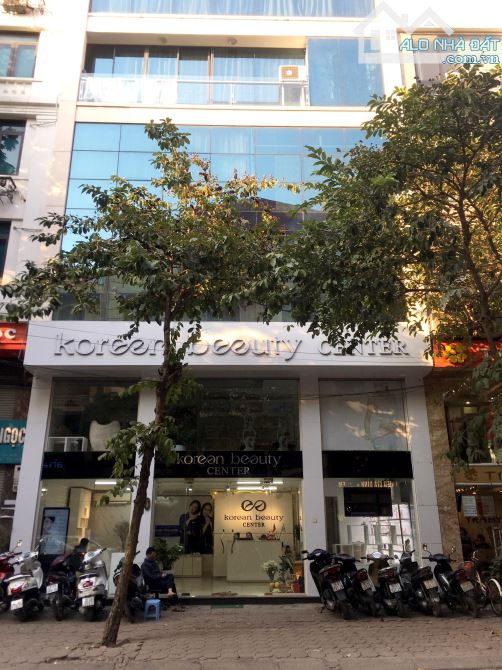 Siêu hiếm! Bán tòa building 9 tầng Phố Liễu Giai, DT 110m2 x 9 tầng, MT 5.5m, giá 65T