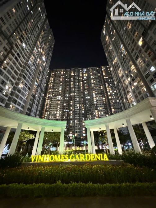 HÀNG HIẾM VINHOMES GARDENIA –CĂN HỘ 2PN NỘI THẤT NHẬP KHẨU–VIEW ĐẸP TẦNG CAO – GIÁ 7.35 TỶ