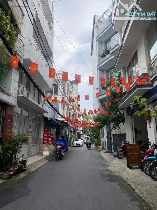 Bán Nhà Hẻm Xe Hơi Cao Thắng – 4 Tầng – Gần Vạn Hạnh Mall – Thu Nhập 192Tr/Năm –13 Tỷ