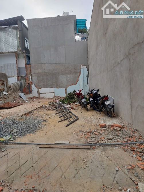 LÔ ĐẤT ĐẸP NGAY TRUNG TÂM QUẬN 12, NGUYỄN VĂN QUÁ- TRƯỜNG CHINH NHỈNH 4 TỶ