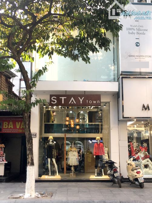 Cần bán nhà Phố Bà Triệu - Nguyễn Du, DT 50m2 x 7 tầng, MT 5m, giá 33 tỷ. Vị trí siêu đẹp