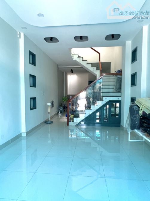 Bán Nhà Lê Trọng Tấn, Tân Phú, Hẻm 6M Thông, 72M2, 3 Tầng, Nhỉnh 7 Tỷ