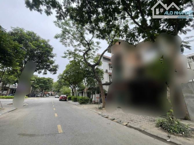 🔥 SIÊU HIẾM – BIỆT THỰ XÂY THÔ – KĐTM- VIỆT HƯNG – GIẢM CHÀO 1.4 TỶ – GIÁ MỚI CHỈ 50.5 TỶ