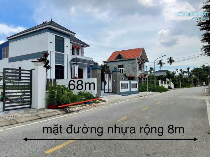 Bán lô đất  68m ngay mặt đường trục thôn Minh Kha giá chỉ 2,6x tỷ