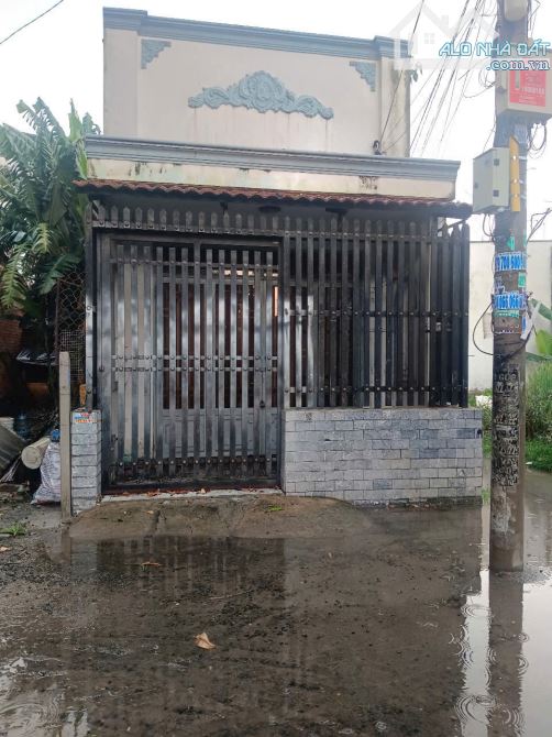 Nhà gác lửng 4x14m 1/ ngắn 60m xe hơi - Đăng Thúc Vịnh, gần coopmart