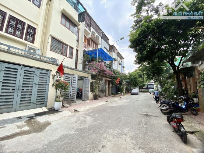 PHÂN LÔ QUÂN ĐỘI 183 HOÀNG VĂN THÁI, THANH XUÂN, 80M,4T,MT5M, VỈA HÈ, Ô TÔ, VĂN PHÒNG