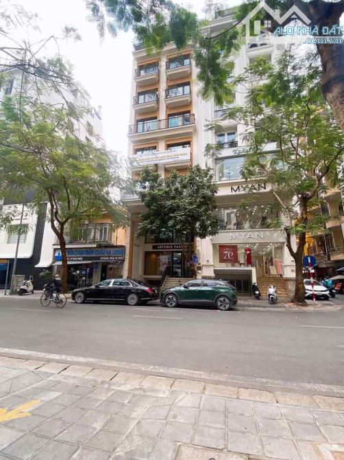 Mặt Phố Vincom Bà Triệu 7 Tầng Thang Máy Mặt Tiền 6.5M 79 Tỷ 1 Sổ 1 Chủ