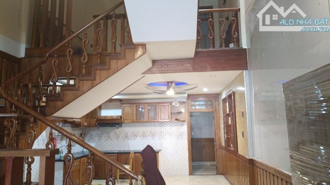Mặt tiền kinh doanh Nguyễn Lương Bằng, Liên Chiểu,Đà Nẵng.DT:130m2.MT:5m.