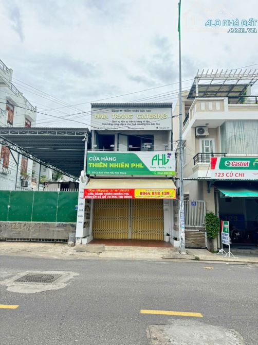 BÁN NHÀ CẤP 4 MẶT TIỀN ĐƯỜNG CỦ CHI GẦN BIỂN  , TP NHA TRANG GIÁ 8,5 TỶ
