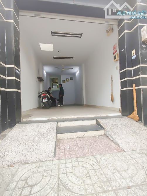 [ MẶT TIỀN ]   KINH DOANH Q.8 3 TẦNG _HƯNG PHÚ_P.9