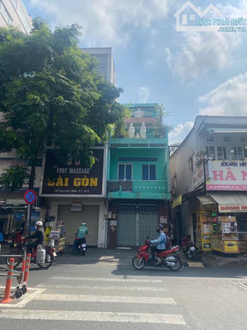 BÁN NHÀ GÓC 2 MẶT TIỀN – 56 NGUYỄN BIỂU, P.1, Q.5 – 4 TẦNG, GIÁ CHỈ 24 TỶ