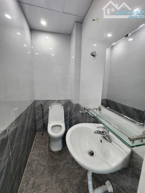 Siêu phẩm Tây Hồ- 4.95 tỷ - 30m2 - 4 tầng