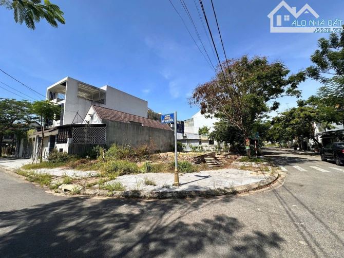 🎯🎯CHO THUÊ ĐẤT 2 MẶT TIỀN ĐƯỜNG HÀ VĂN CHÚC VIEW KÊNH KQH BÀU VÁ, TP HUẾ