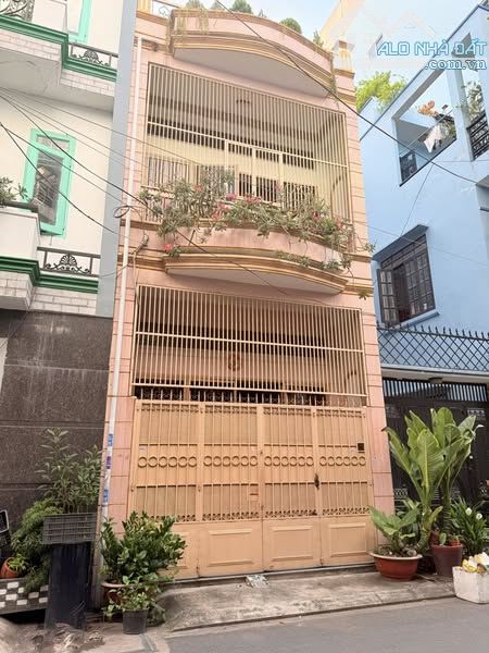 Bán nhà TÂN BÌNH – đường HỒNG HÀ, sân bay, 50m2, ngang 4m, xe hơi đỗ cửa, chỉ 9 tỷ.