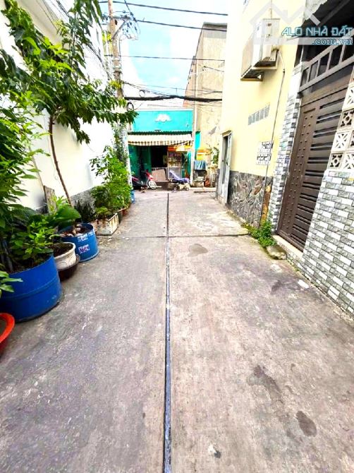 [BÌNH TÂN] NHÀ 2 TẦNG NỞ HẬU - KHU GÒ XOÀI – HXH – 43M² – CHỈ HƠN 3 TỶ TL.