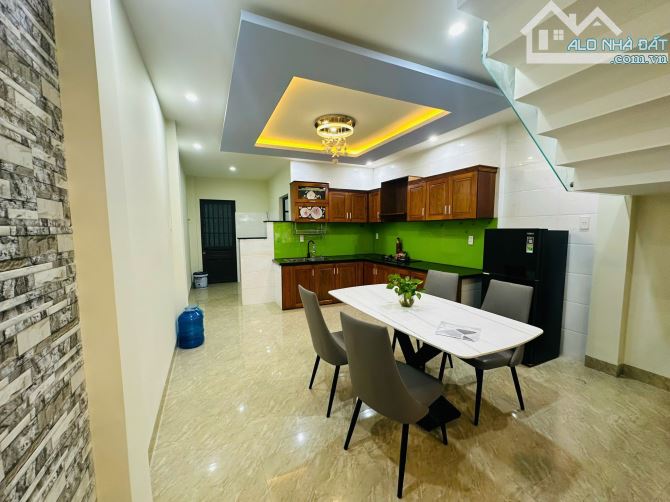⭐⭐⭐ [GỌI NGAY] BÁN NHÀ CẤP 4 KIỆT NGUYỄN VĂN THOẠI – MỸ AN – GẦN BIỂN
