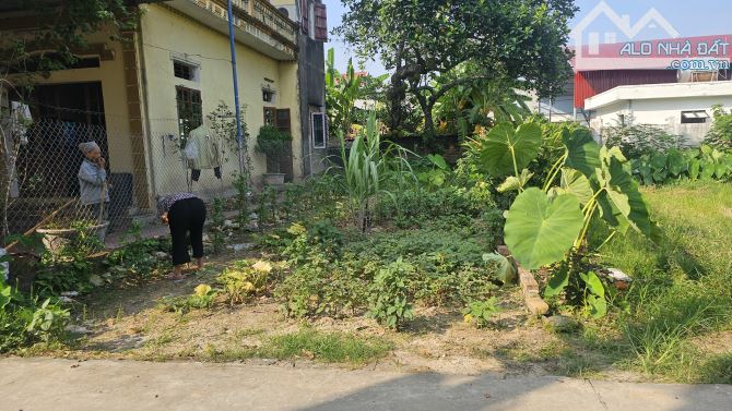 CC NHỜ BÁN 93M2 BẮC THƯỢNG QUANG TIẾN,CÁCH ĐƯỜNG TL131 CHỈ 300M - CÁCH KCN NỘI BÀI 50M