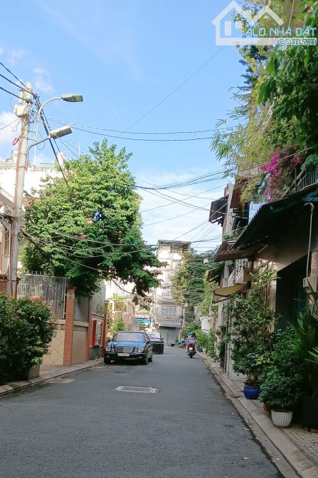 HẺM XE HƠI KINH DOANH - HIẾM NHÀ BÁN - KHU NHIỀU BIỆT THỰ - LÊ VĂN SỸ -  P1 TÂN BÌNH