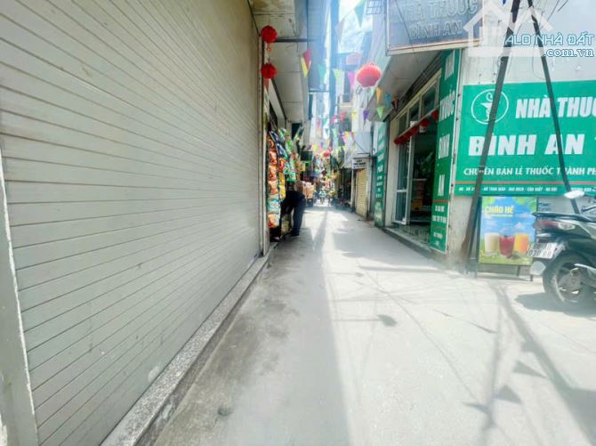 🏡 LÔ GÓC CỰC PHẨM DÂN XÂY TRUNG TÂM CẦU GIẤY - 3 MẶT THOÁNG - NHÀ ĐẸP LONG LANH - FULL NỘ