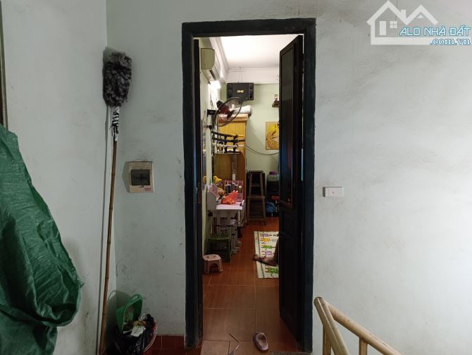 cần bán nhanh nhà lô góc Lê Văn hiến 43m2, 2 mặt ngõ ô tô, kinh doanh tốt, khu phố ẩm thự