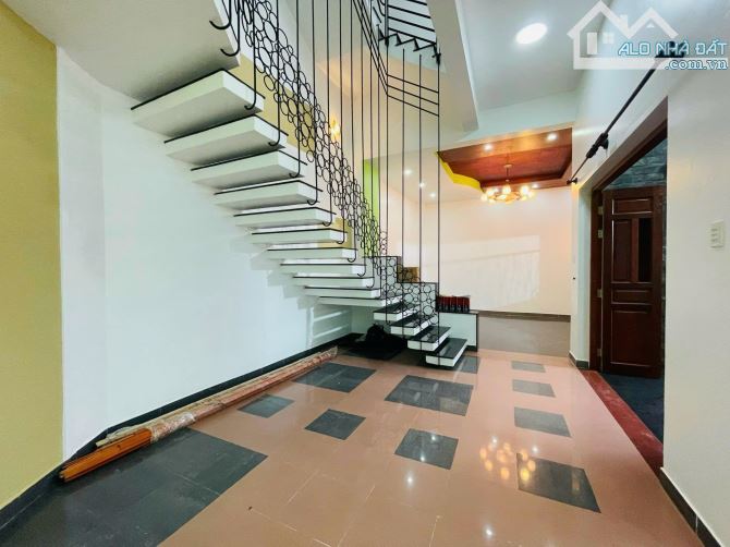 Villa khu nội bộ Nguyễn An Ninh, 210m2, 10x21m, 3 tầng, 30 tỷ - 10