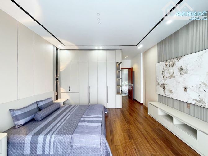 Bán nhà xây mới phân lô Tuyến 2 Lê Hồng Phong gần sân bay Cát Bi. DT 81m² x 4,5T Thang Máy - 11
