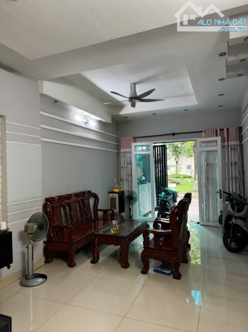 GÒ VẤP, BÁN NHÀ KHU SAIGONCOOP 3 TẦNG DT 4x20m - 11
