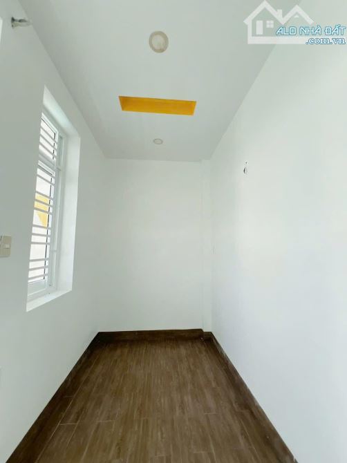 NHÀ 1 LẦU 4 X 22M - ĐƯỜNG XE HƠI CÓ HOÀN CÔNG + TẶNG FULL NỘI THẤT ĐẸP - 11