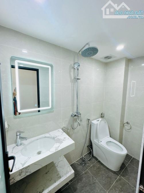 Đại La - Hai Bà Trưng nhỉnh 5 tỷ. Nhà đẹp tặng full nội thất - 11