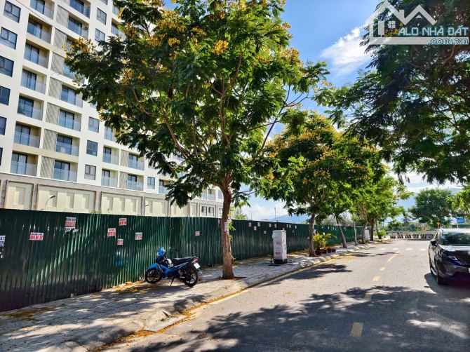 Bán các lô thường và lô góc của Hà Quang 1. Diện tích từ 75 đến 374 m2. 7.7 - 1