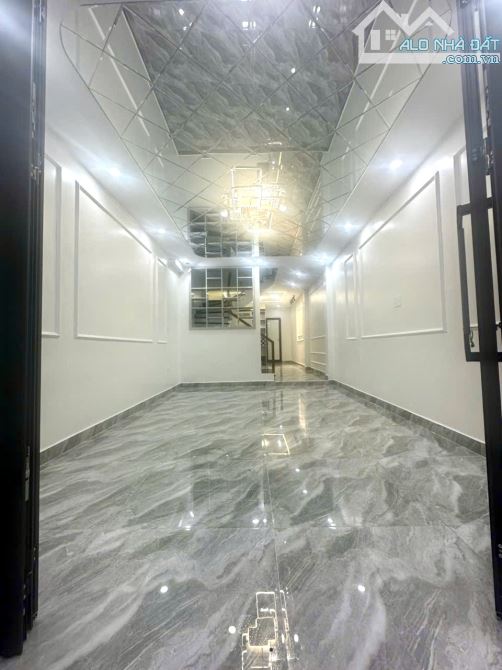Bán nhà 5 tầng phân lô Trần Nguyên Hãn, Lê Chân 50m giá chỉ 5,x tỷ - 1