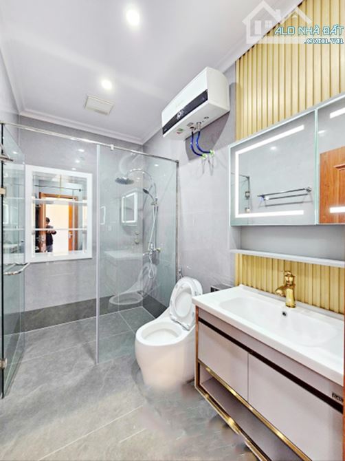 Bán nhà xây mới phân lô Tuyến 2 Lê Hồng Phong gần sân bay Cát Bi. DT 81m² x 4,5T Thang Máy - 1