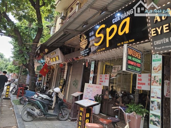 Bán nhà mặt phố Hàng Buồm 385m2, mặt tiền 13.5m, giá 180 tỷ