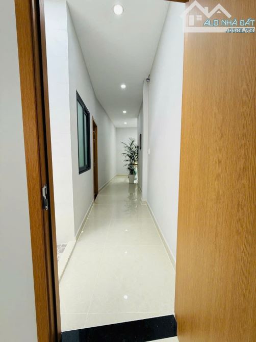 Nhà rộng mới, Bùi Thế Mỹ giao Ni Sư Huỳnh Liên, 5.6 tỷ - 1