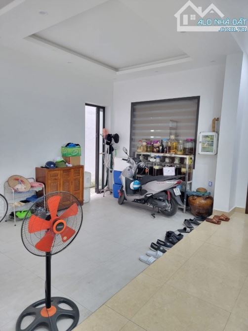 💼 MẶT ĐƯỜNG KINH DOANH – NHÀ ĐẸP 175M² ĐẨU PHƯỢNG, KIẾN AN – GIÁ CÔNG KHAI 5,8 TỶ - 1