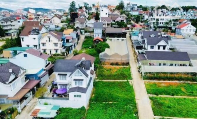 ĐẤT BIỆT LẬP ĐƯỜNG VẠN HẠNH KHU Ở YÊN TĨNH SANG XỊN - 1